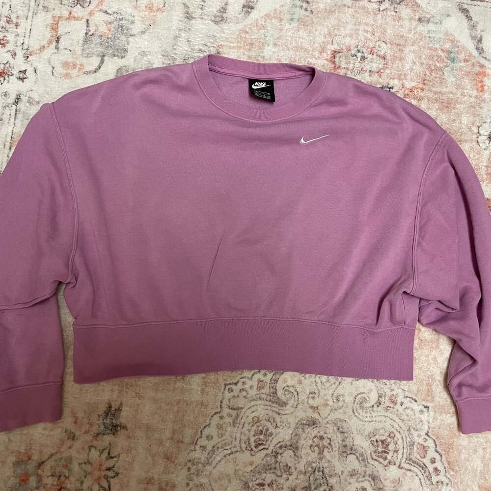 Nike Sportswear Phoenix Fleece: Women's Over-Oversized Crew-Neck Sweatshirt